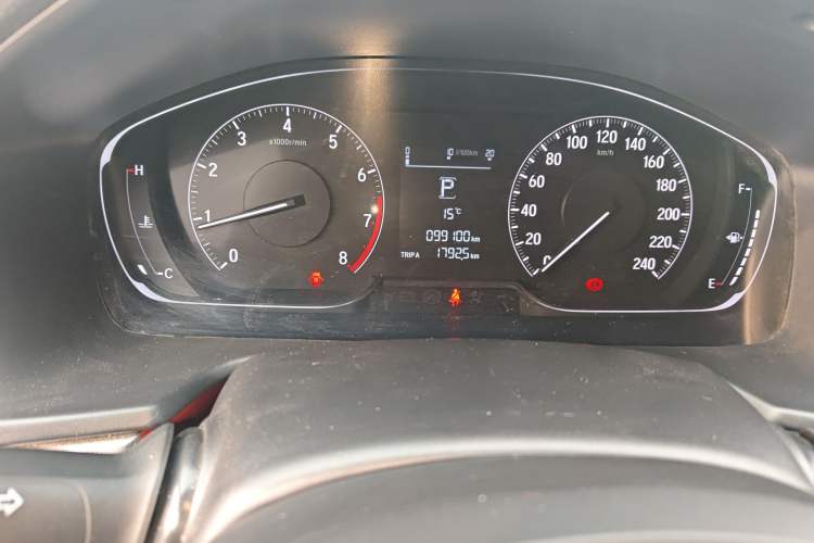 Used Honda Accord 2018 260TURBO Elite Edition China VI Odometer Close Up