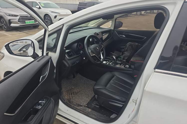 Used BYD Song MAX 2019 1.5T Automatic Smart Connect Ruiyi Sunroof Model 7 Seats China VI Standard Driver Seat