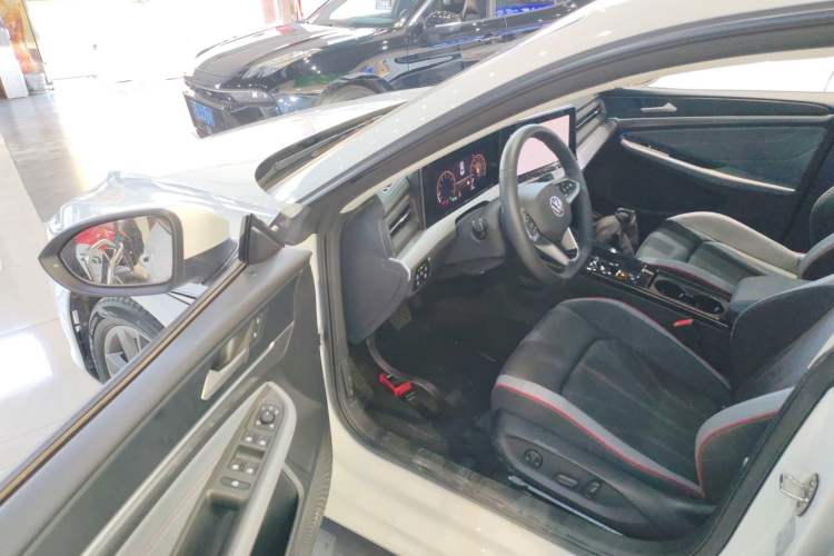 Used Volkswagen Lamando 2024 Lavida L 280TSI DSG Spicy Edition