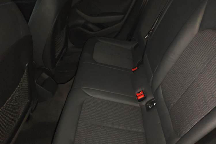 Used Audi A3 2020 Limousine 35 TFSI Fashion Edition China VI Emission Standard Left Rear Seat
