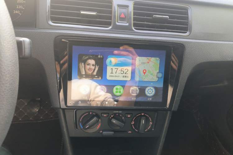 Used Volkswagen Santana 2015 1.4L Manual Fashion Edition