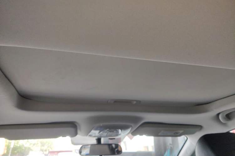 Used GAC Trumpchi GS4 2017 235T Automatic Two-Wheel Drive Elite Edition Headliner