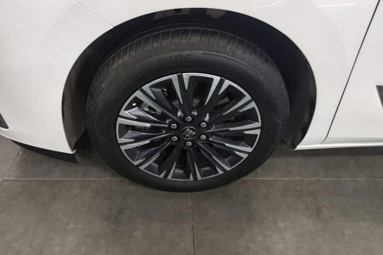 Used Buick GL8 2025 Lu Zun Smart Enjoyment Edition

