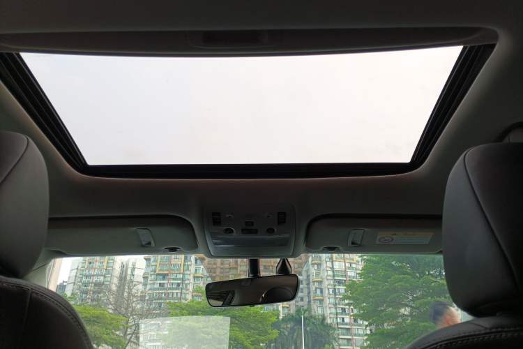 Used Lexus IS 2017 300 FENGSHANG Edition Headliner