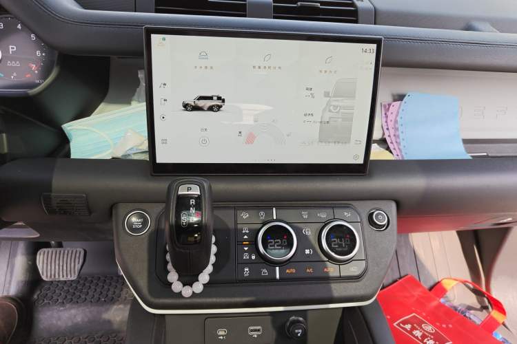 Used Land Rover Defender 2023 Facelift 110 3.0T P400 X-DYNAMIC HSE
