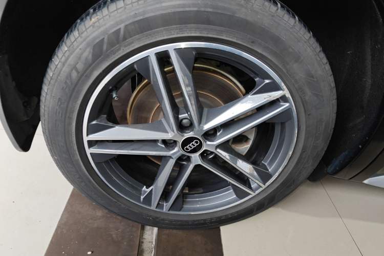 Used Audi Q5L Sportback 2022 40 TFSI Fashion Model
