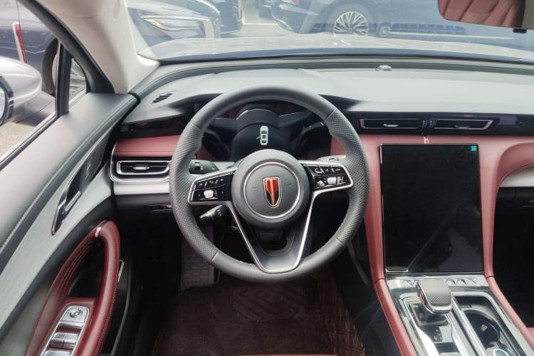 Used Hongqi H5 2025 1.5T DCT Qiyun 500 000th Unit Commemorative Edition
