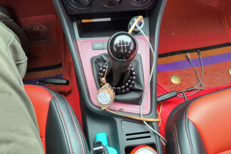 Used Volkswagen Lavida 2017 1.6L Manual Fashion Edition
