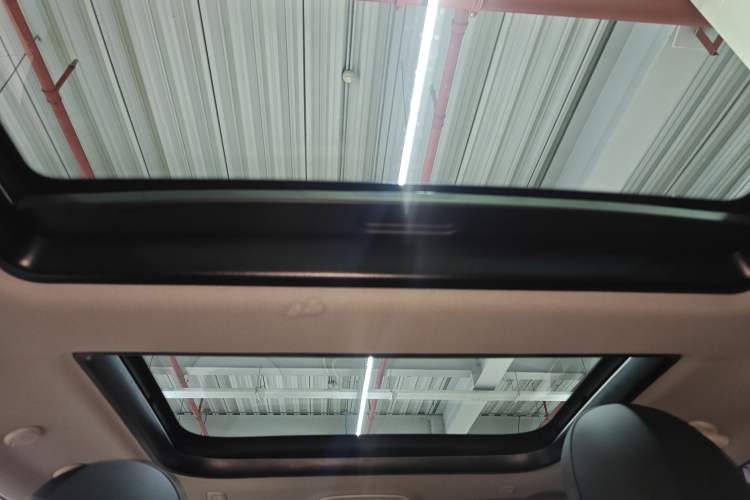 Used MINI MINI 2023 1.5T COOPER Artist
