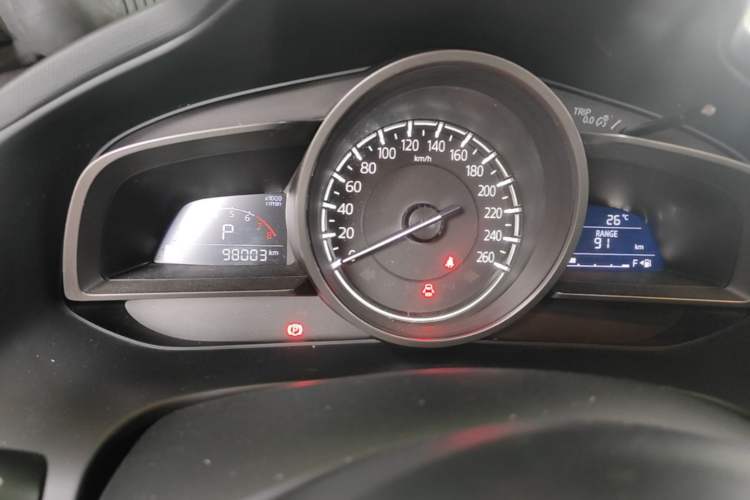 Used Mazda CX-4 2018 2.0L Automatic Two-Wheel Drive Blue Sky Premium Upgrade Version China VI Standard

