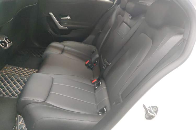 Used Mercedes-Benz A-Class 2022 Restyled A 200 L Sport Sedan Fashion Version Left Rear Seat