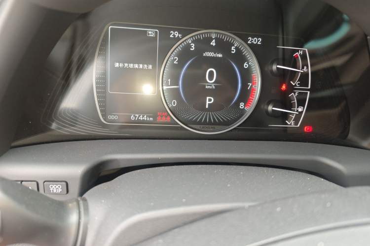 Used Lexus ES 2025 200 Premium Edition Odometer Close Up