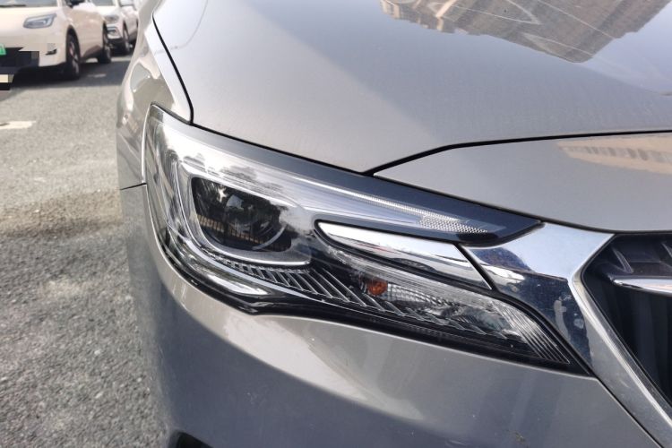 Used Buick GL6 2019 18T 6-Seater Connected Luxury Version China VI Standard