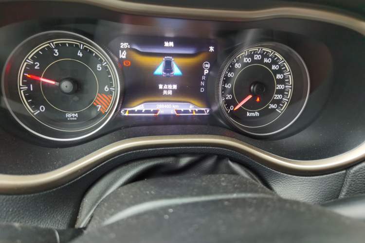 Used Jeep Cherokee 2014 2.4L Elite Edition
