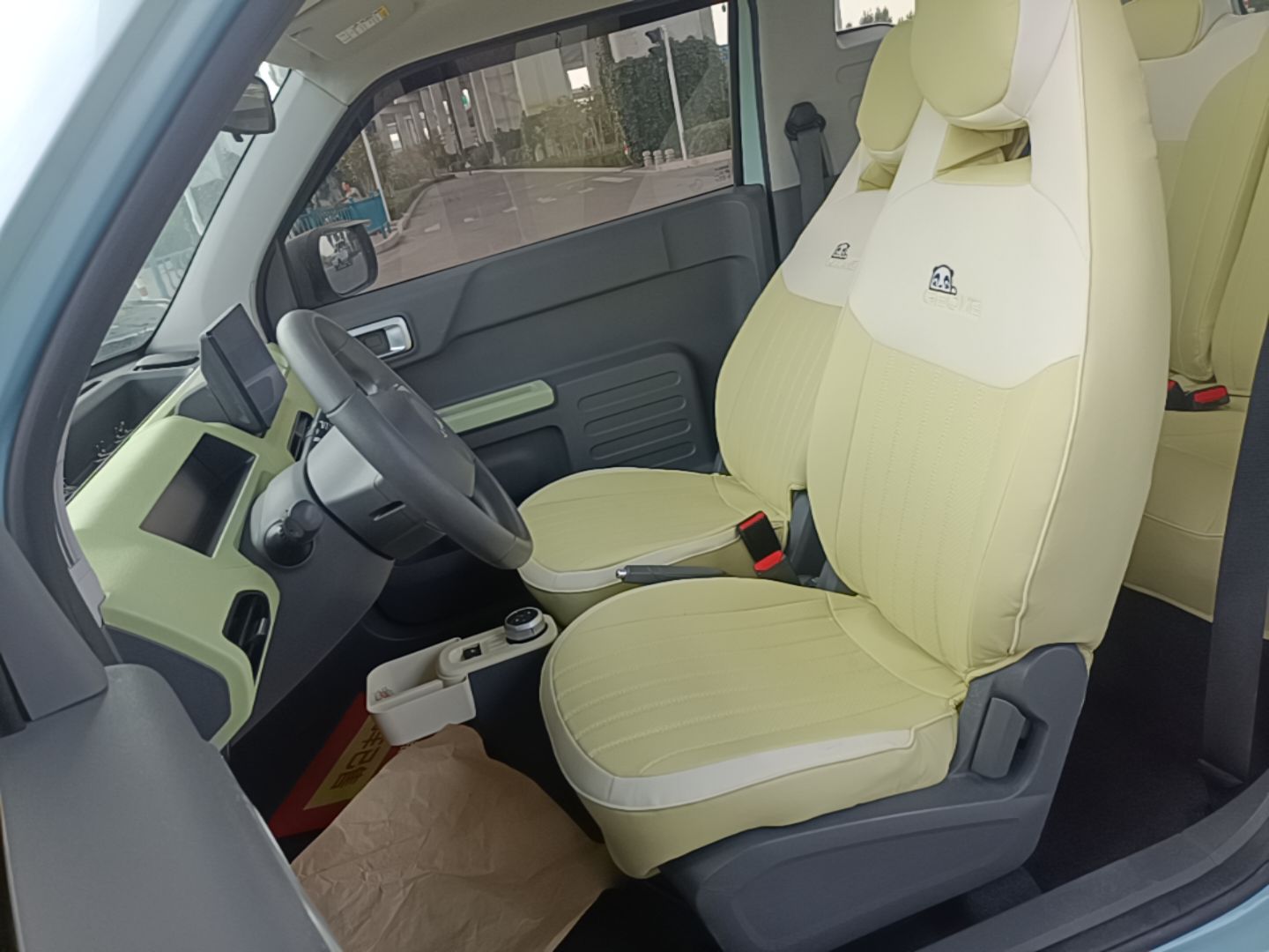 Geely Galaxy Panda 2023 Panda Mini 200km Dynamic Bear — снимка 17
