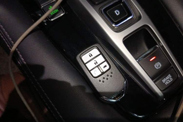 Used Honda UR-V 2017 370TURBO 2WD Prestige Edition China V Vehicle Key