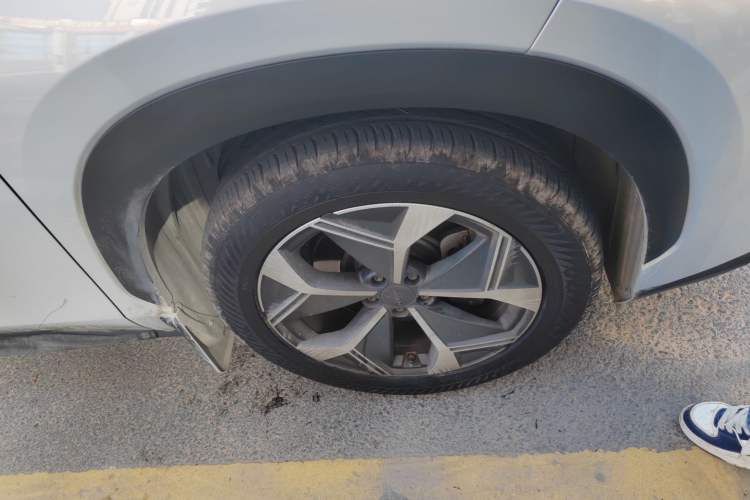 Used AION V 2024 Plus 70 Star Edition Lithium Iron Phosphate Exterior 7