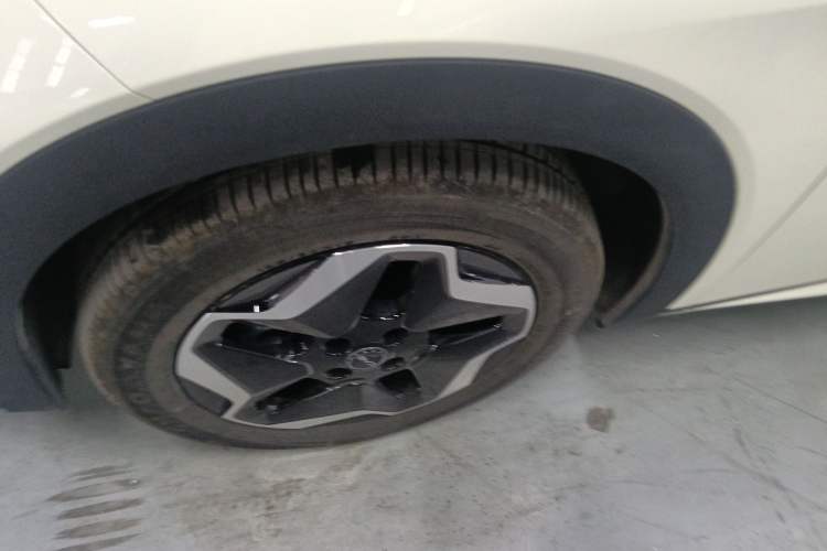 Used BYD Dolphin 2025 Smart Drive Version 420 km Freedom Edition
