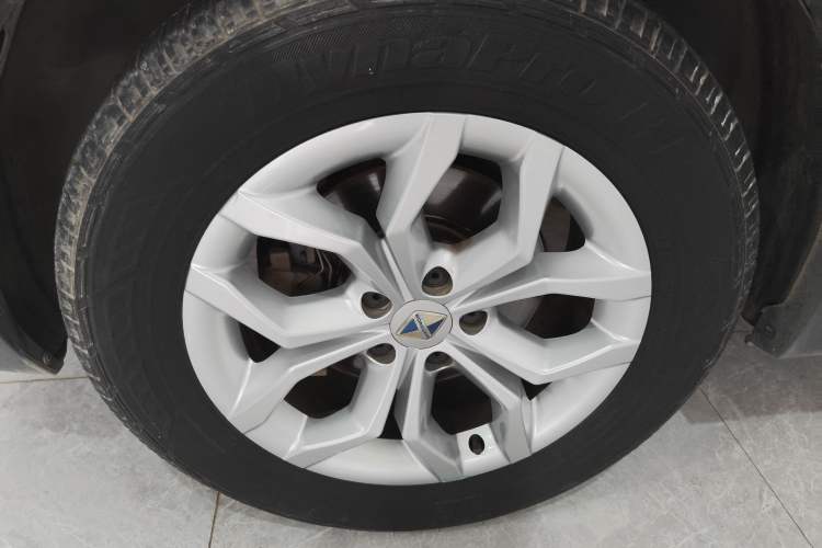 Used BORGWARD BX5 2017 20TGDI Automatic Two-Wheel Drive Pioneer Edition
