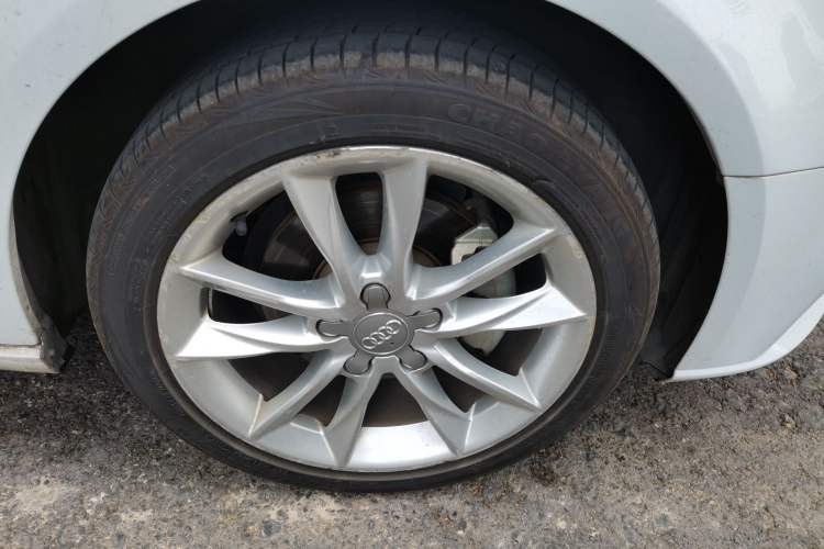 Used Audi A3 2019 Sportback 35 TFSI Ambition China VI Right Front Wheel Hub