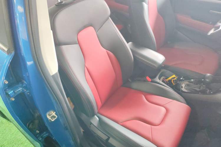 Used Haval H2s 2018 1.5T Dual-Clutch Fashion Edition