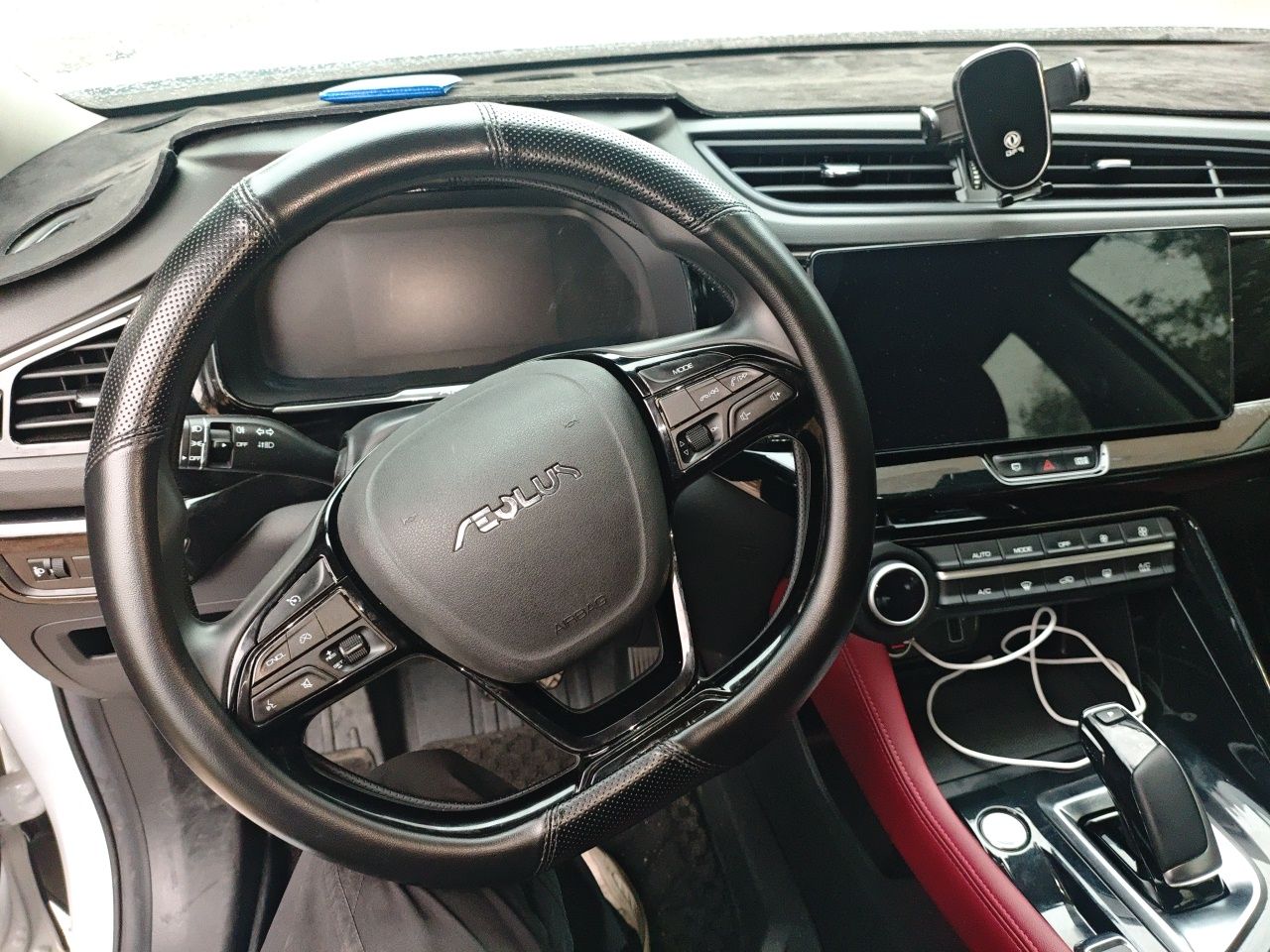 Dongfeng Aeolus AX7 2023 Mach Edition 1.5T DCT Champion Legend Version — снимка 9