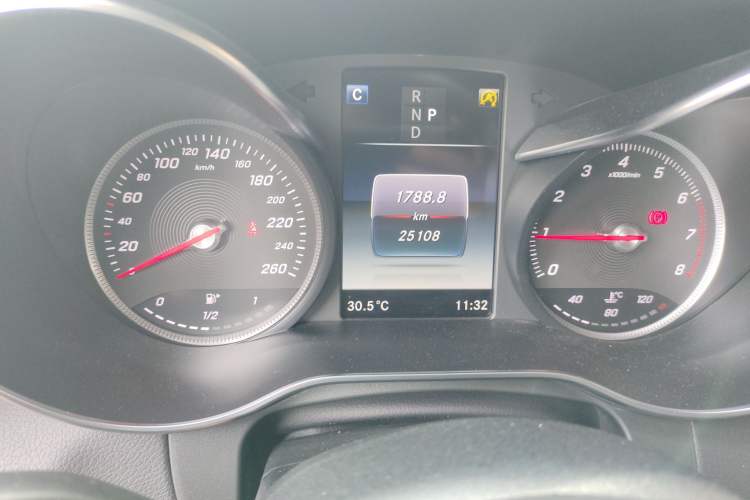 Used Mercedes-Benz GLC 2017 GLC 260 4MATIC Dynamic Edition