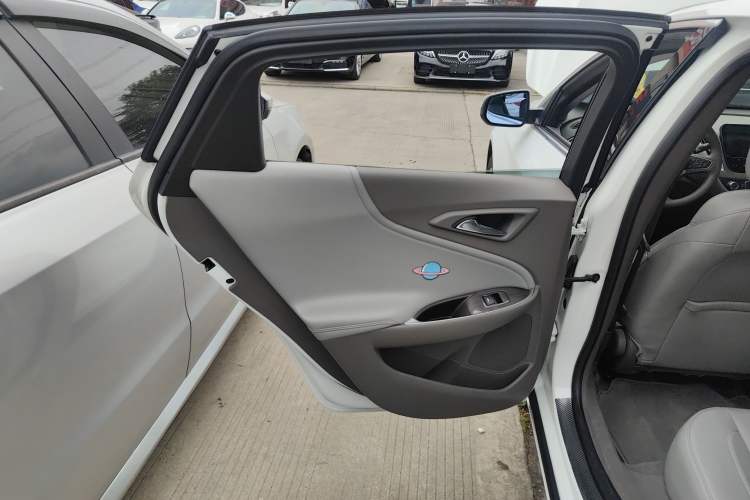 Used Chevrolet Malibu XL 2018 530T Automatic Luxury Edition