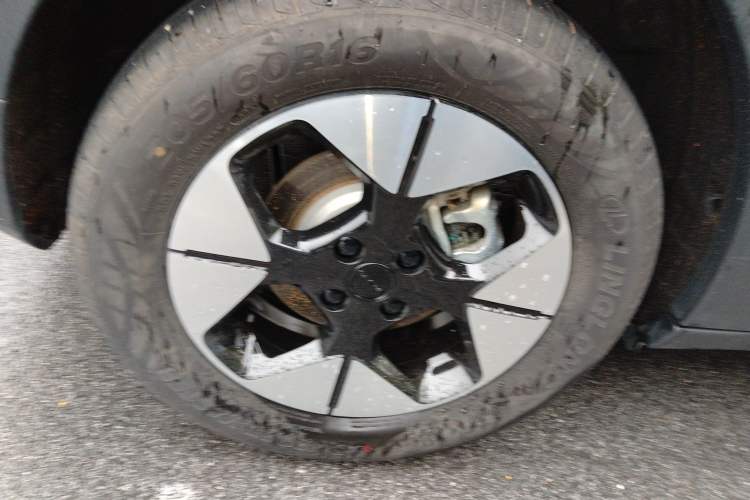 Used Geely Galaxy Geome 2025 310km Dream Edition Right Rear Wheel Hub