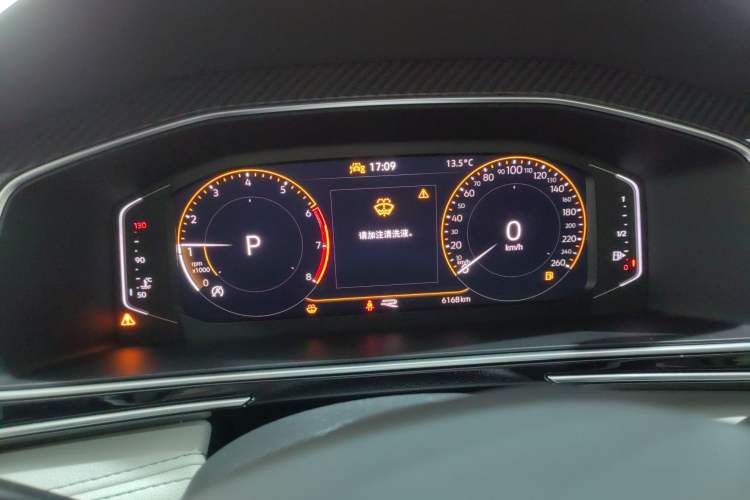 Used Volkswagen Tiguan L 2025 Model Outstanding Version 330TSI Automatic Two-Wheel Drive R-Line Longyao Edition