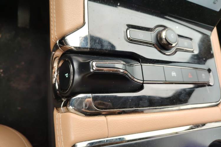 Used Nio ES8 2020 450 km Range 6-Seater Version Gear Lever