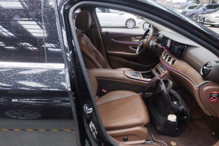 Used Mercedes-Benz E-Class 2023 Updated E 300 L Fashion Edition