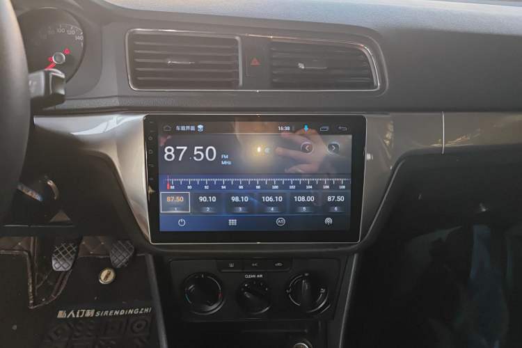 Used Volkswagen Lavida 2017 1.6L Manual Fashion Edition
