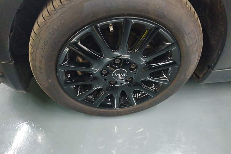 Used MINI 2021 1.5T COOPER Classic Edition Five-Door Version
