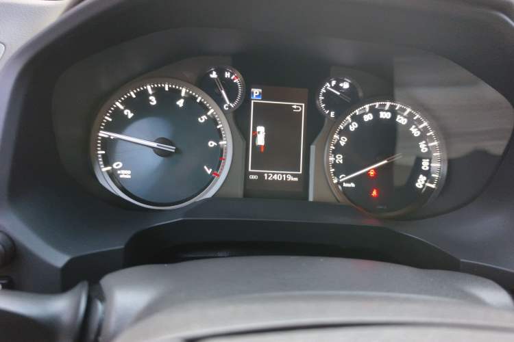 Used Toyota Prado 2018 3.5L Automatic TX-L with Rear-Mounted Spare Tire
