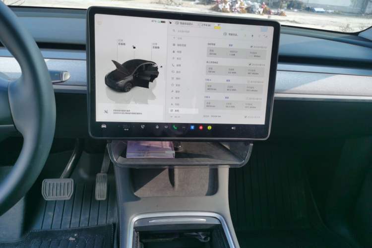 Used Tesla Model Y 2023 Rear-Wheel-Drive Version Audio And AC Panel
