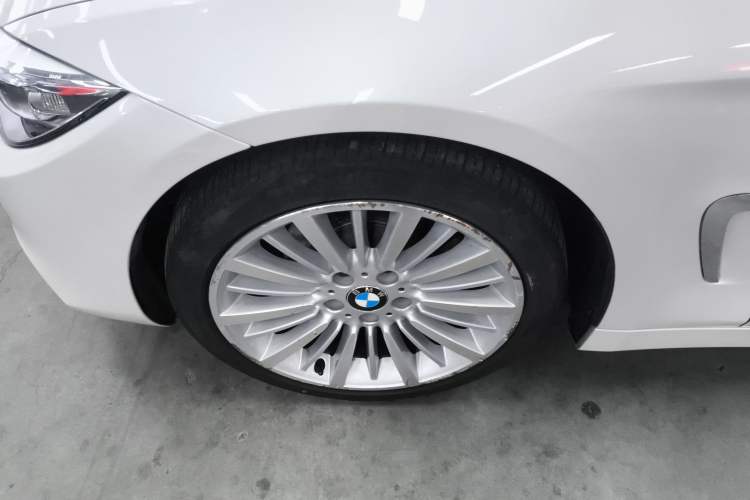Used BMW 4 Series 2014 420i Design Package Model Left Front Wheel Hub