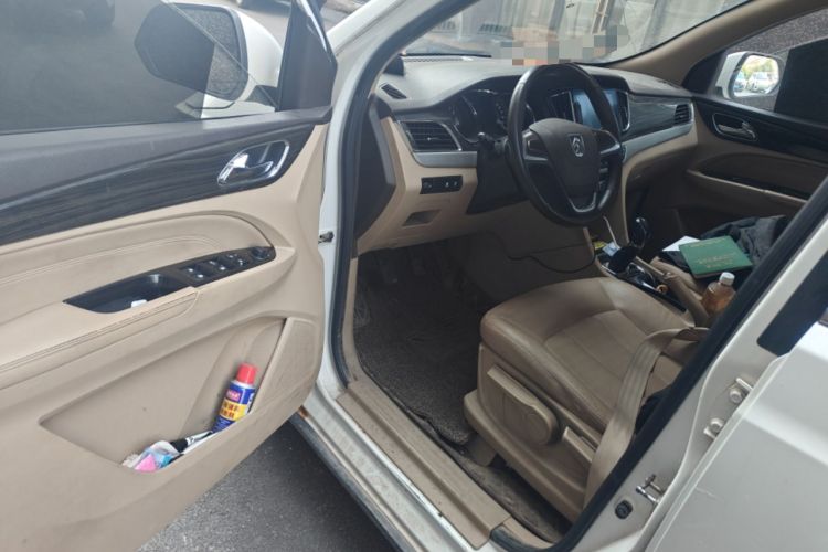 Used Baojun 730 2016 1.5L Manual Comfort Version 7 Seats China V Emission Standard