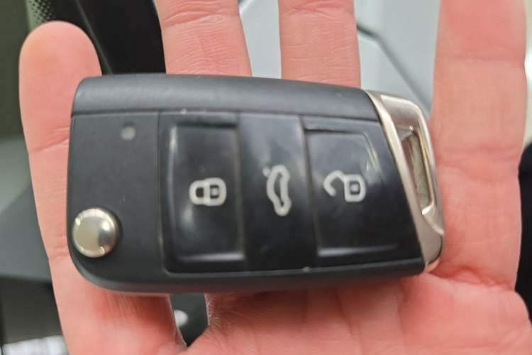 Used Volkswagen Tayron 2020 330TSI Two-Wheel Drive Luxury Smart Connectivity Version
