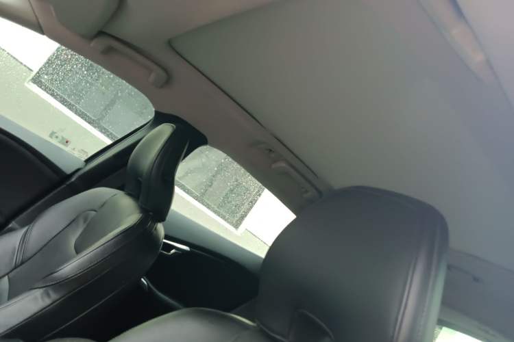 Used Volvo V40 2014 2.0T Zhiya Edition