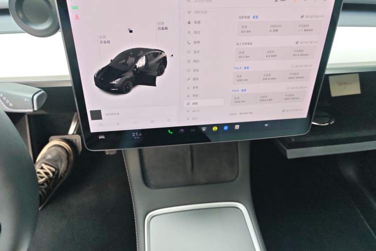 Used Tesla Model Y 2021 Long-Range All-Wheel-Drive Version 3D7