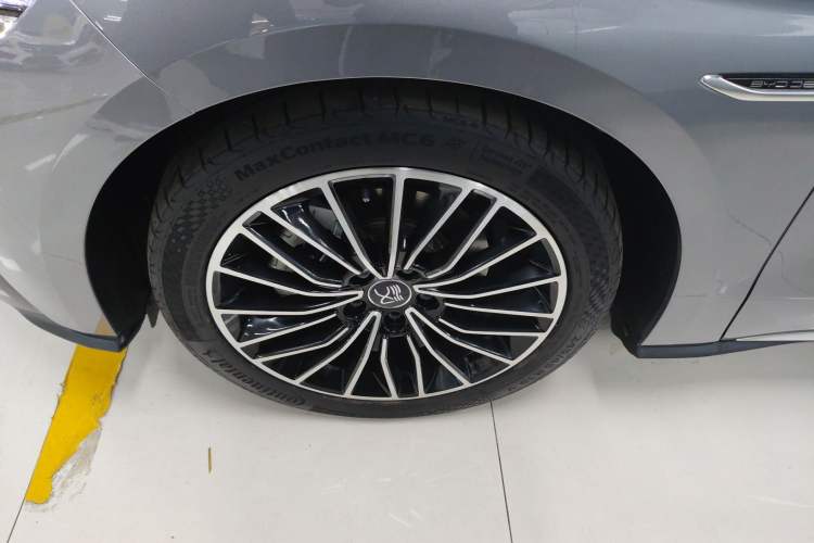 Used BYD Han 2020 EV Long-Range Luxury Model
