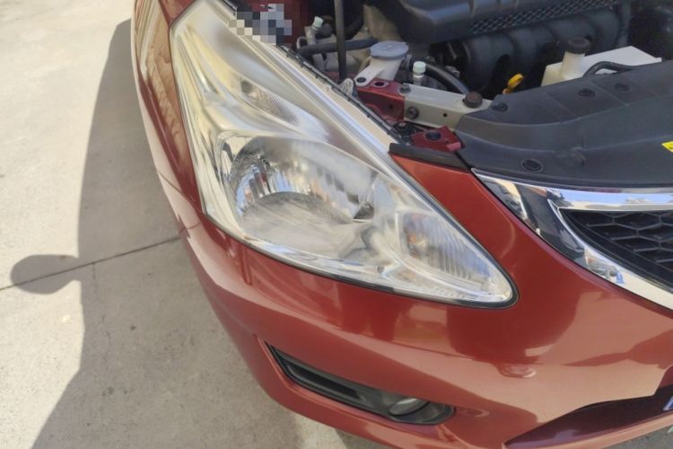 Used Nissan Tiida 2011 1.6L CVT Smart Version
