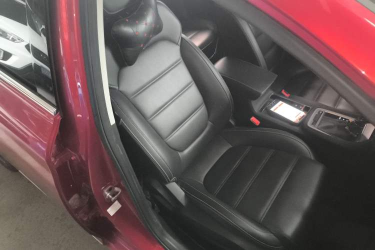 Used MG 6 2017 20T Automatic Luxury Smart Connect Version China V Standard
