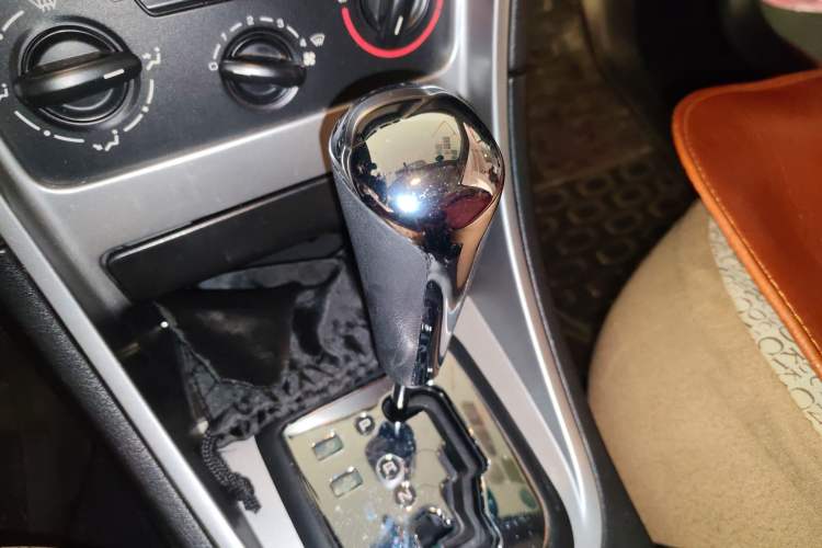 Used Peugeot 307 2006 2.0L Automatic Drive Version
