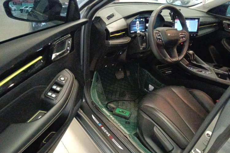 Used Roewe i5 2021 Revised Version 1.5L CVT Diamond Edition