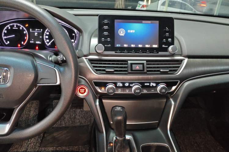 Used Honda Accord 2018 230TURBO Comfort Version National V