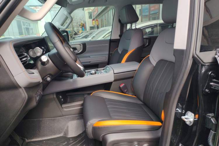 Used BAIC Off-Road BJ40 Electric Drive 2025 Standard Edition Left Front Seat