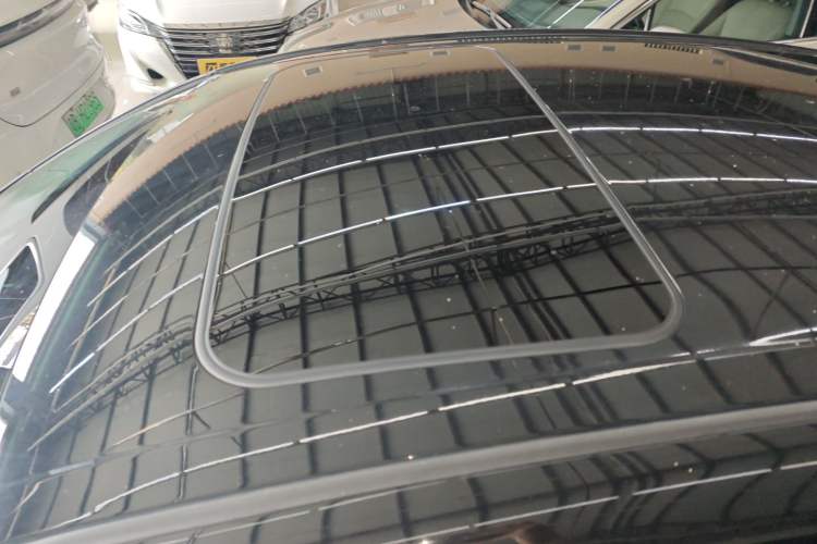 Used Toyota Camry 2023 2.0G Luxury Edition
