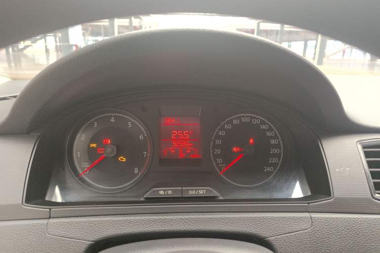 Used Volkswagen Santana 2019 1.5L Manual Fashion Edition China VI Standard Instrument Cluster